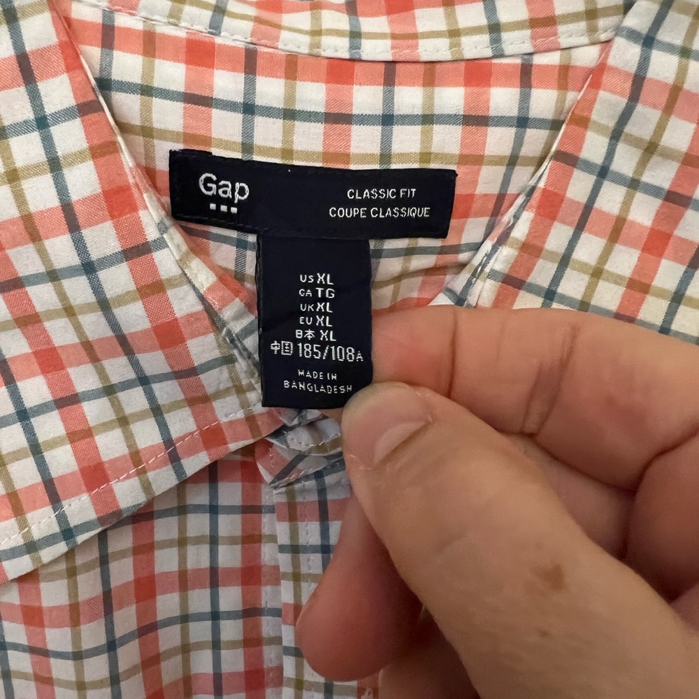 Gap men’s classic fit extra large, long sleeve - Picture 2 of 5